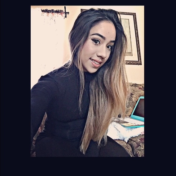 Meet your Posher, Sarahi