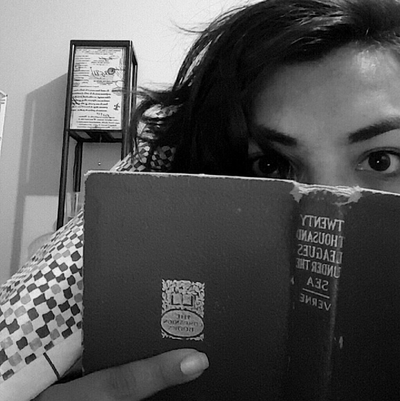 Meet your Posher - Picture 3 of 3