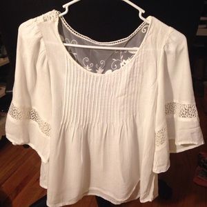 White Aeropostale top
