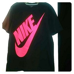 Nike T-Shirt
