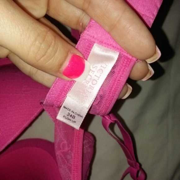 Push up VS bra - Picture 2 of 2