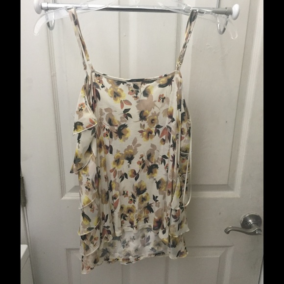 ClosetClosing in24hrs! LaurenConrad Ruffle TankTop - Picture 2 of 3