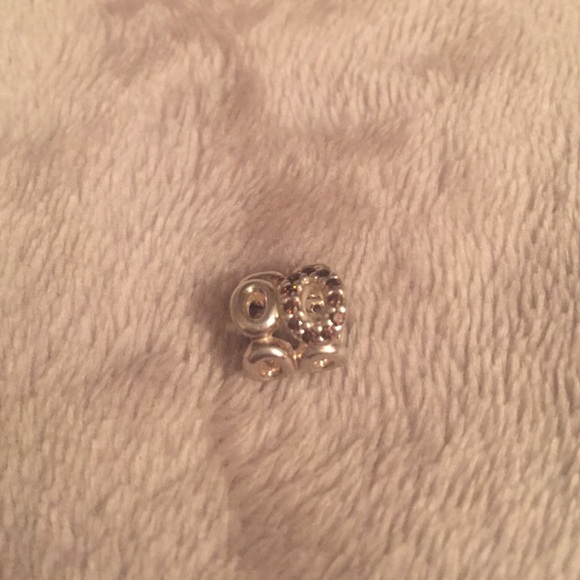**retired** circle of friends Pandora charm