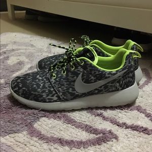 Women's Nike Roshe
