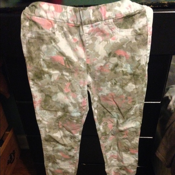 Bethany Mota pants