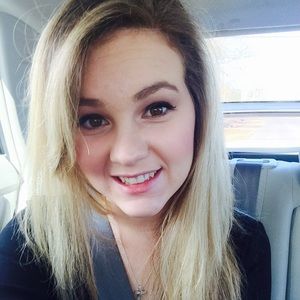 Meet your Posher, Lindsey