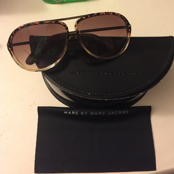 Marc by Marc Jacobs Accessories - Marc Jacobs Tortoise Aviators