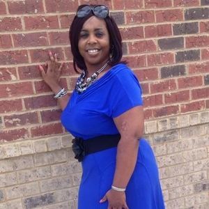 Meet your Posher, April