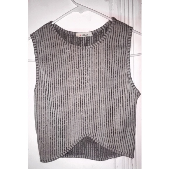 Cute Grey crop top💟