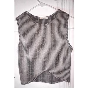 Cute Grey crop top💟