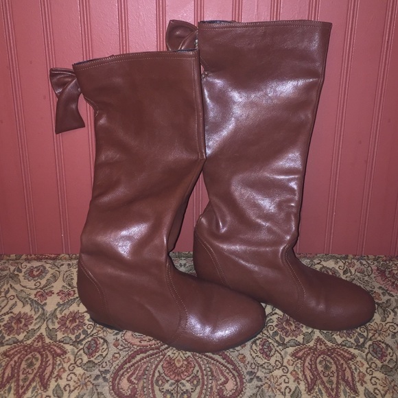 Brown Bow Boots