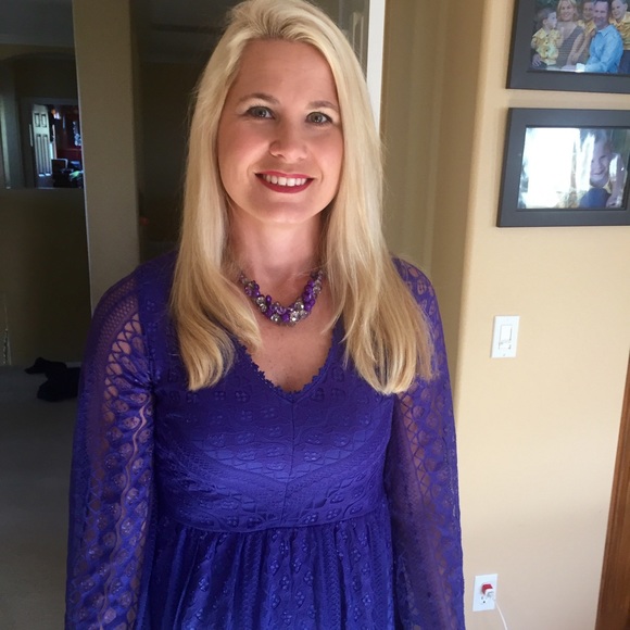 Meet your Posher, Heidi - Picture 1 of 1