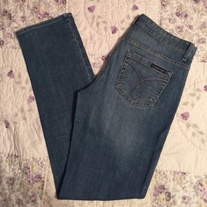NWOT Calvin Klein Skinny Jeans