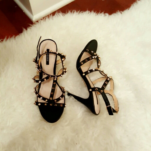Forever 21 Shoes - New Studded Heels