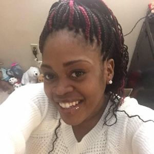 Meet your Posher, Marisol