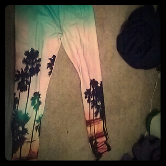 Leggings/work out pants - Picture 1 of 2