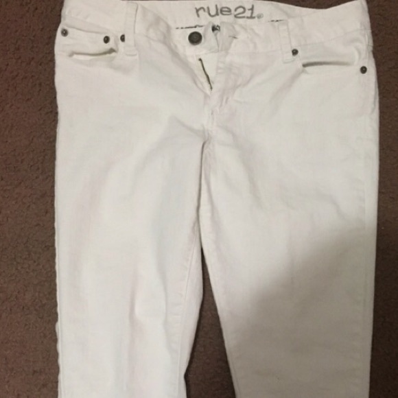 Rue 21 stretchable skinny white jeans