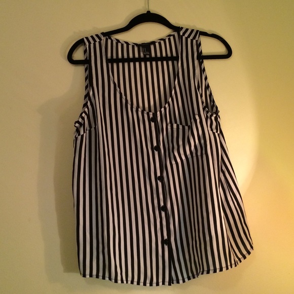 Forever 21 tank top
