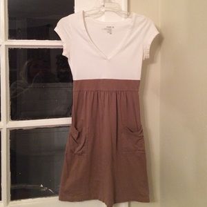 Old navy xs casual dress. Great used condition