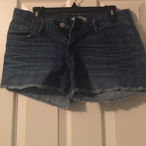 Old Navy blue jean shorts