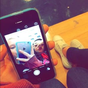 Meet your Posher, Torrie