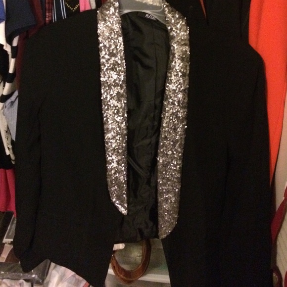 Black embellished blazer - Picture 1 of 3