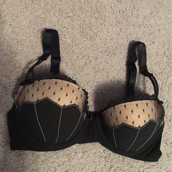 Adore Me push-up bra 32D