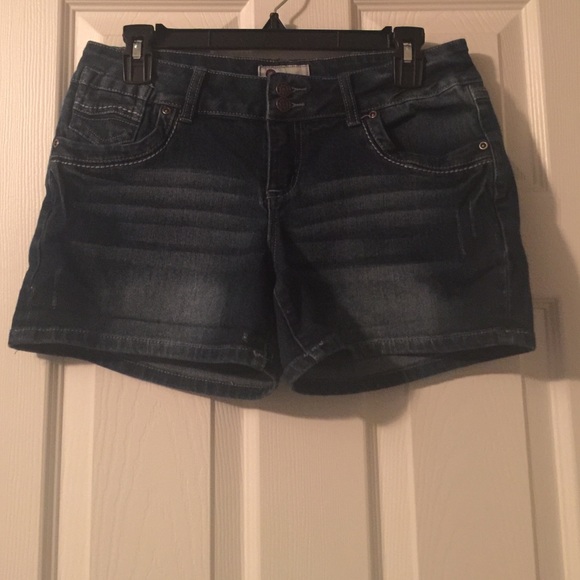 So Jeans