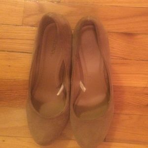 Merona size 7 suede wedges