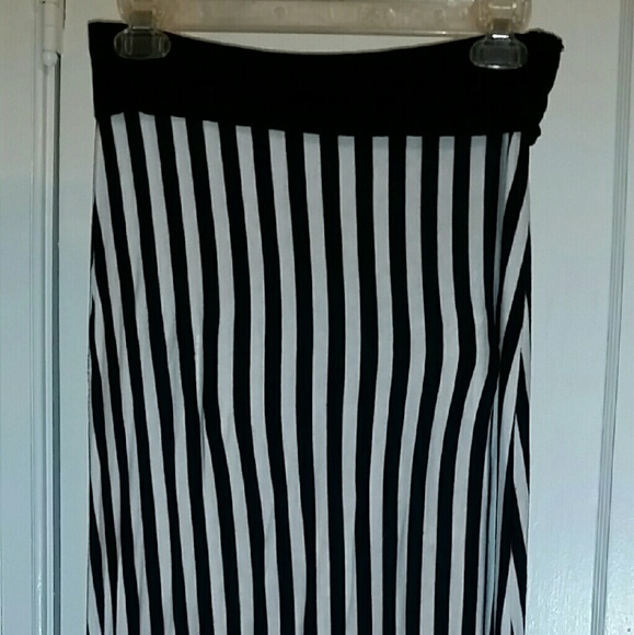 Maxi skirt