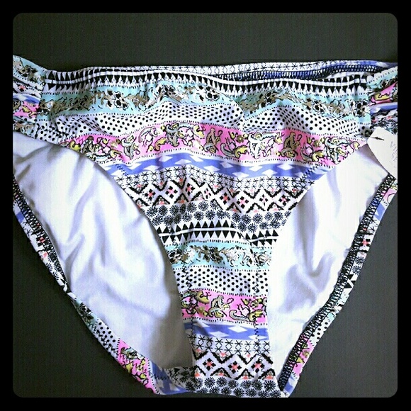 Victoria's Secret Knockout Bikini Bottom, L, NWT