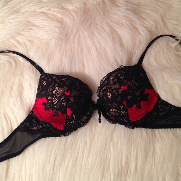 Victoria's Secret bra