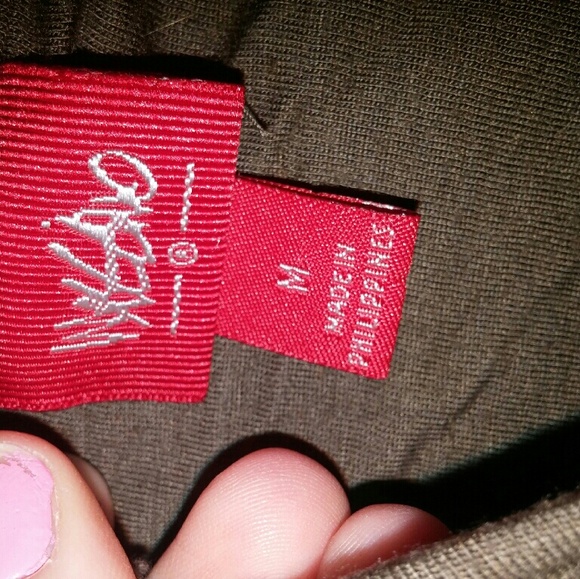 Tank top - Picture 3 of 3