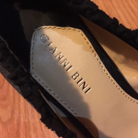 Gianni Bini Heels - Picture 4 of 4