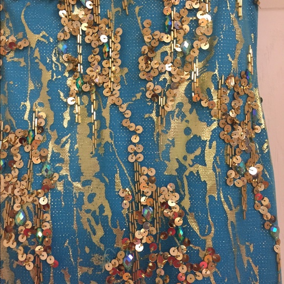 Beautiful floor length gown - Picture 2 of 4