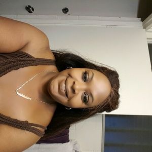 Meet your Posher, Nyikkie