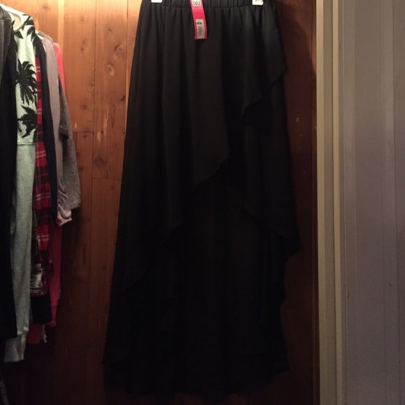 High low skirt