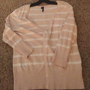 O N ❤️ H O L D Striped cardigan