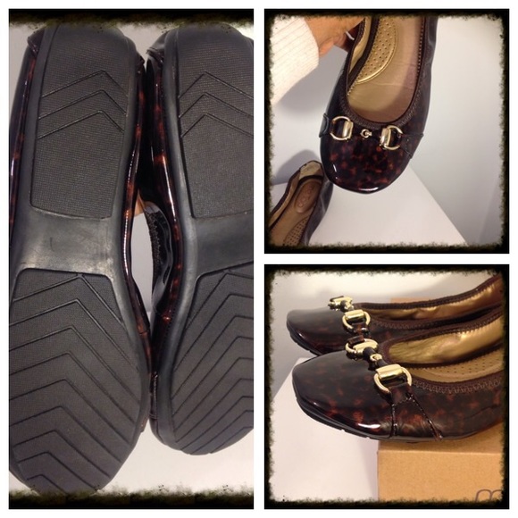 NWT Limbo Ballet Flats - Picture 2 of 3