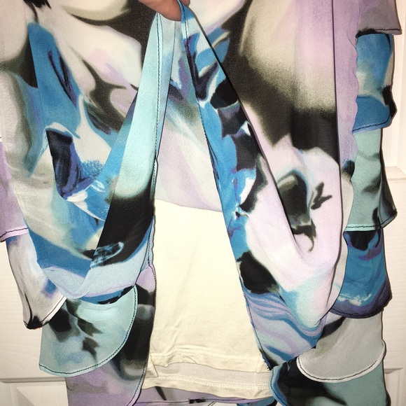 New York & Company Ruffle Tank - Picture 2 of 3