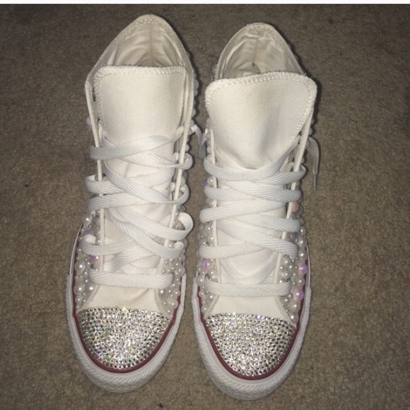 Georgeous all star converse custom made!! - Picture 2 of 3