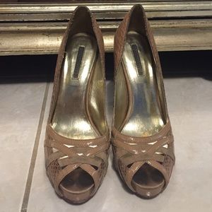 Charles David peep toe
