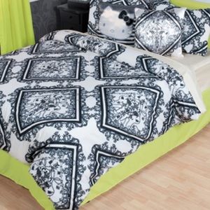 Hello Kitty Other - NWOT Hello Kitty Duvet Cover Hello Kitty Other - NWOT Hello Kitty Duvet Cover