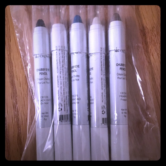 Crown Brush 5 colored primers
