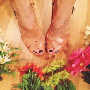 J.Crew nude leather heels
