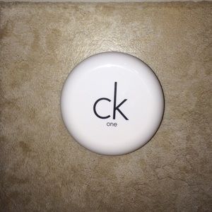 Brand new! Calvin Klein powder
