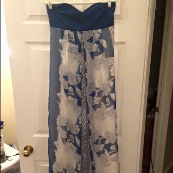 Floor length sundress Size Medium