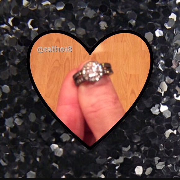 LAST CHANCE AT THIS PRICE‼️SALE NEW SIZES ADDED - Picture 2 of 4