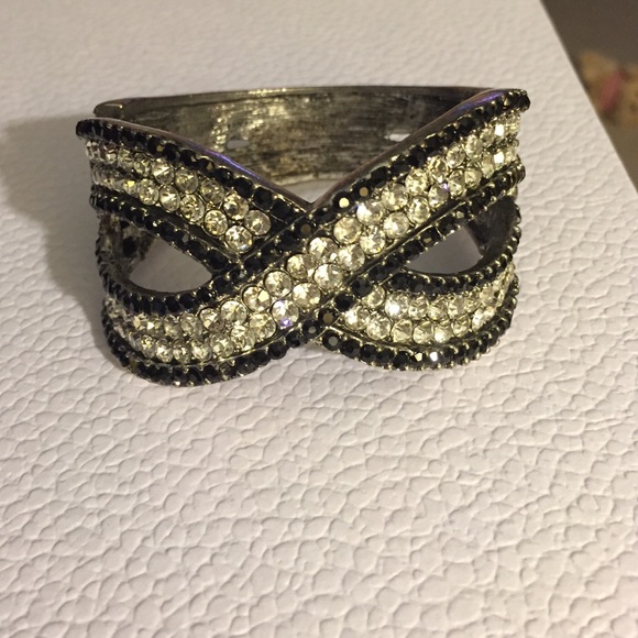 Stone Bracelet/Bangle