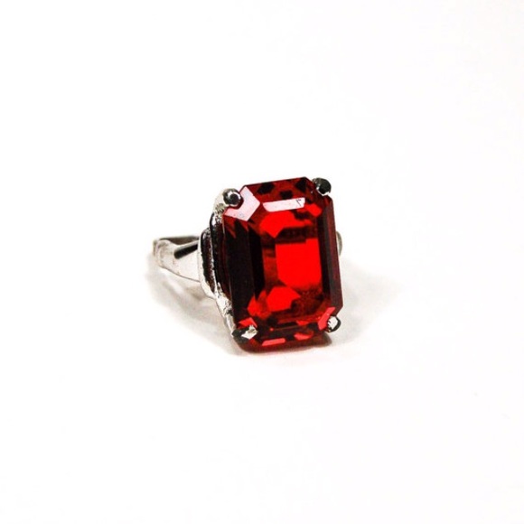 Vintage Red Crystal Statement Cocktail Ring